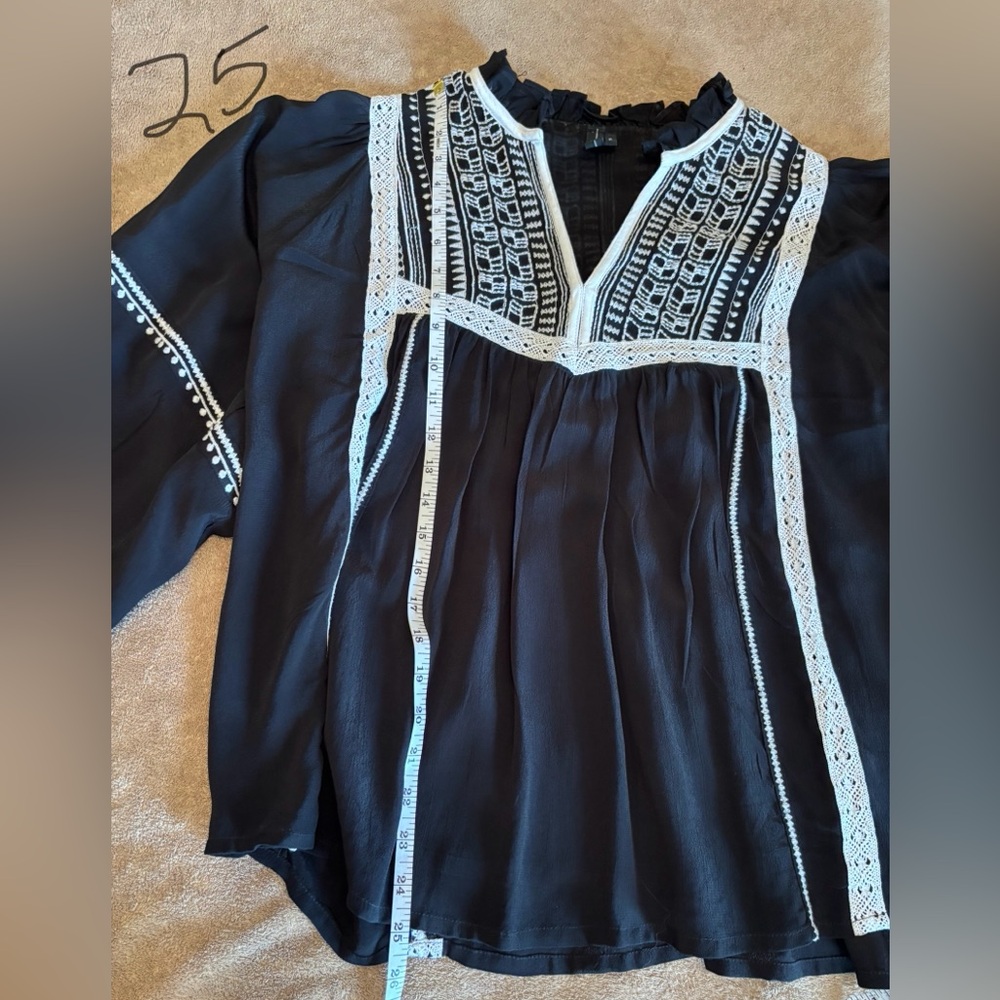 Anthropologie Bl^ink London Black and White Embroidered Women's Top size S - Picture 5 of 9
